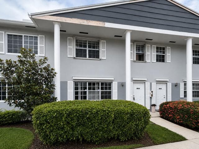 1759 SW 81st Lane, Davie FL 33324