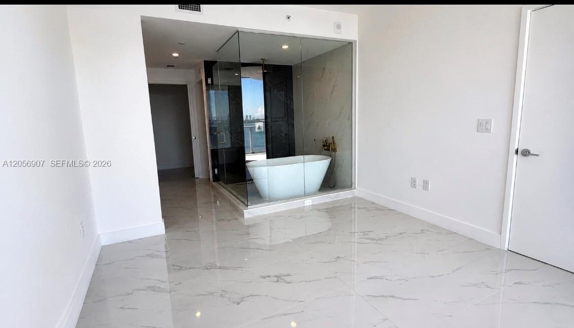 700 NE 24th St # 1202, Miami, FL 33137 photo 3