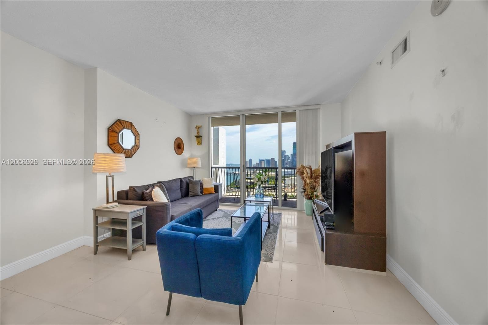 1750 N Bayshore Dr # 3310, Miami FL 33132 photo 3