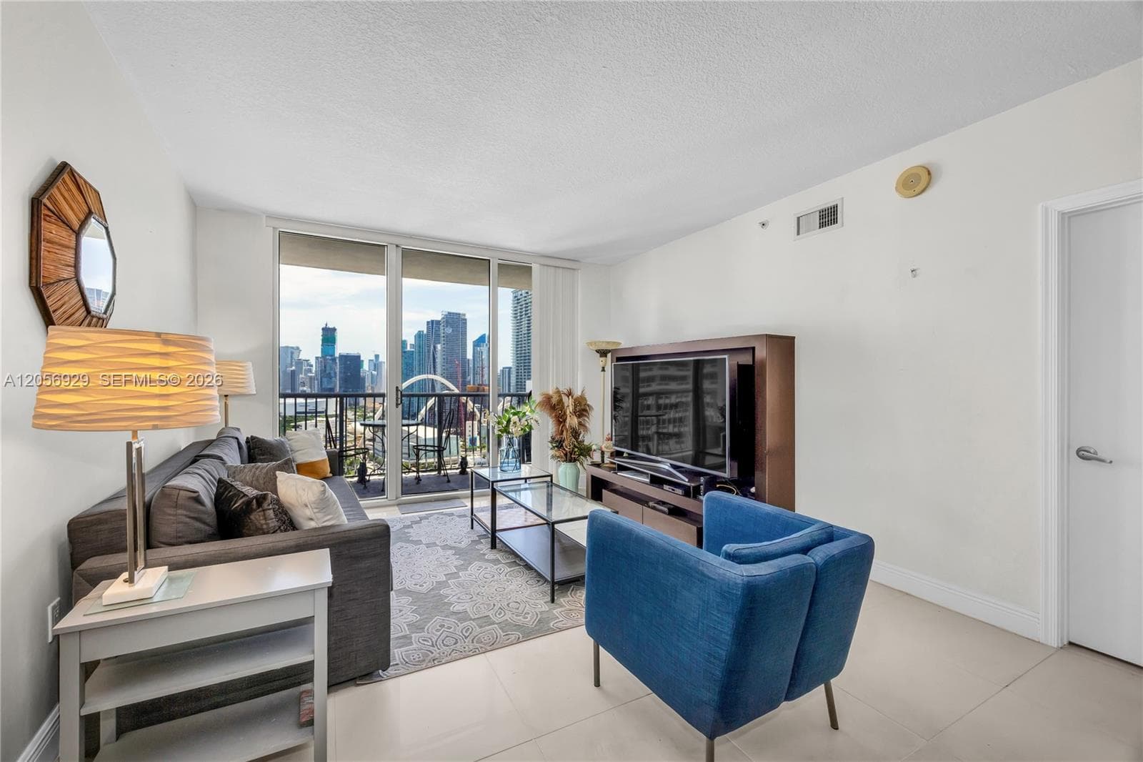 1750 N Bayshore Dr # 3310, Miami FL 33132 photo 4