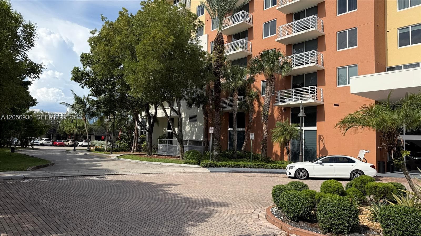 2775 NE 187th St # 316, Aventura FL 33180 photo 3
