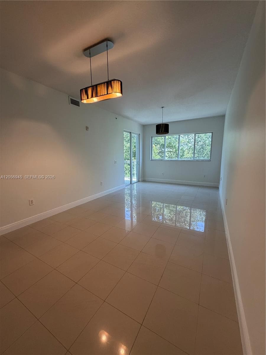 652 NE 63rd St # 404, Miami FL 33138 photo 5