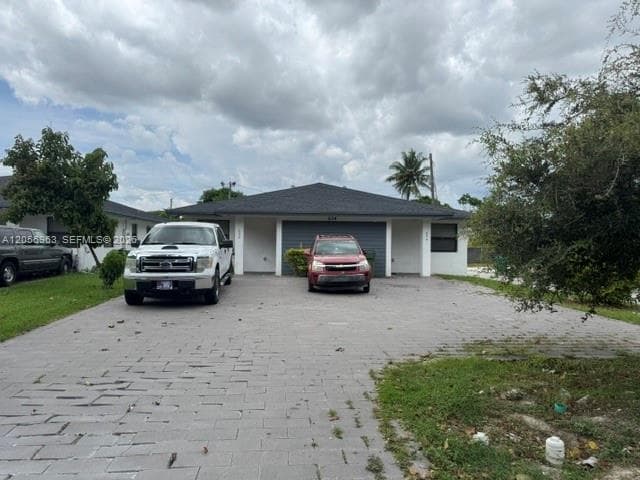 634 NW 12th St, Florida City FL 33034 photo 2