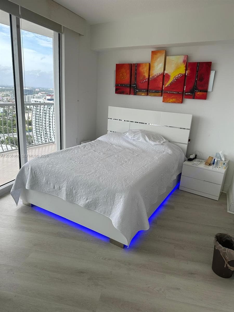 1750 N Bayshore Dr # 2914, Miami FL 33132 photo 2