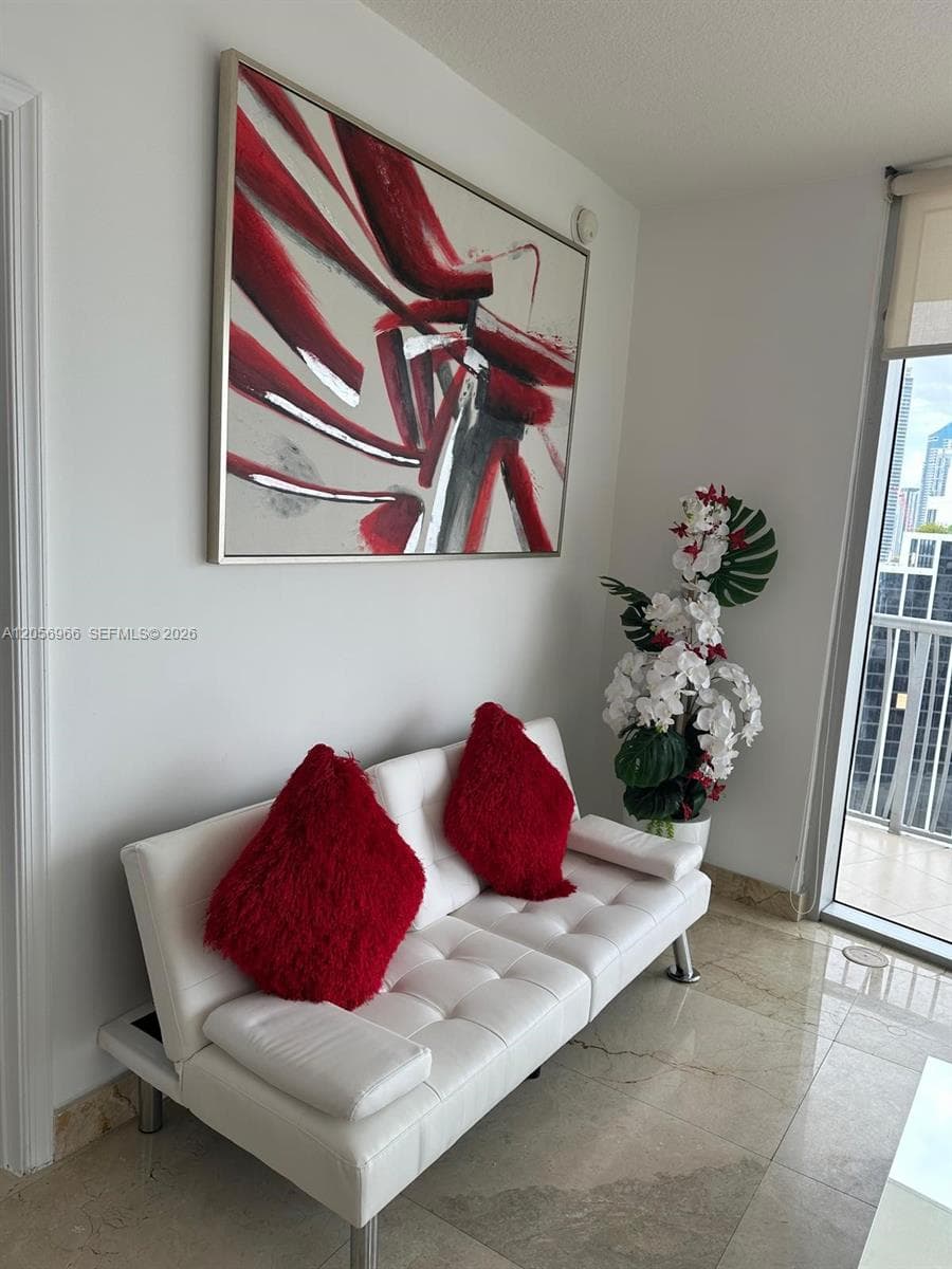 1750 N Bayshore Dr # 2914, Miami FL 33132 photo 3