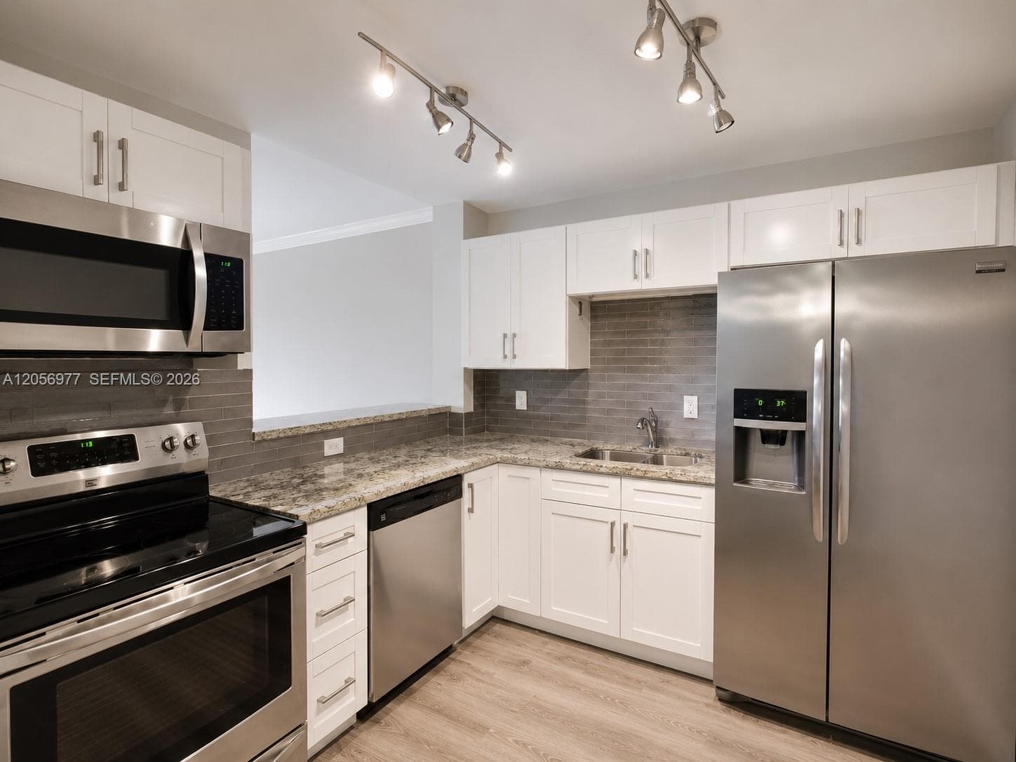 1881 Middle River Dr # 604, Fort Lauderdale FL 33305