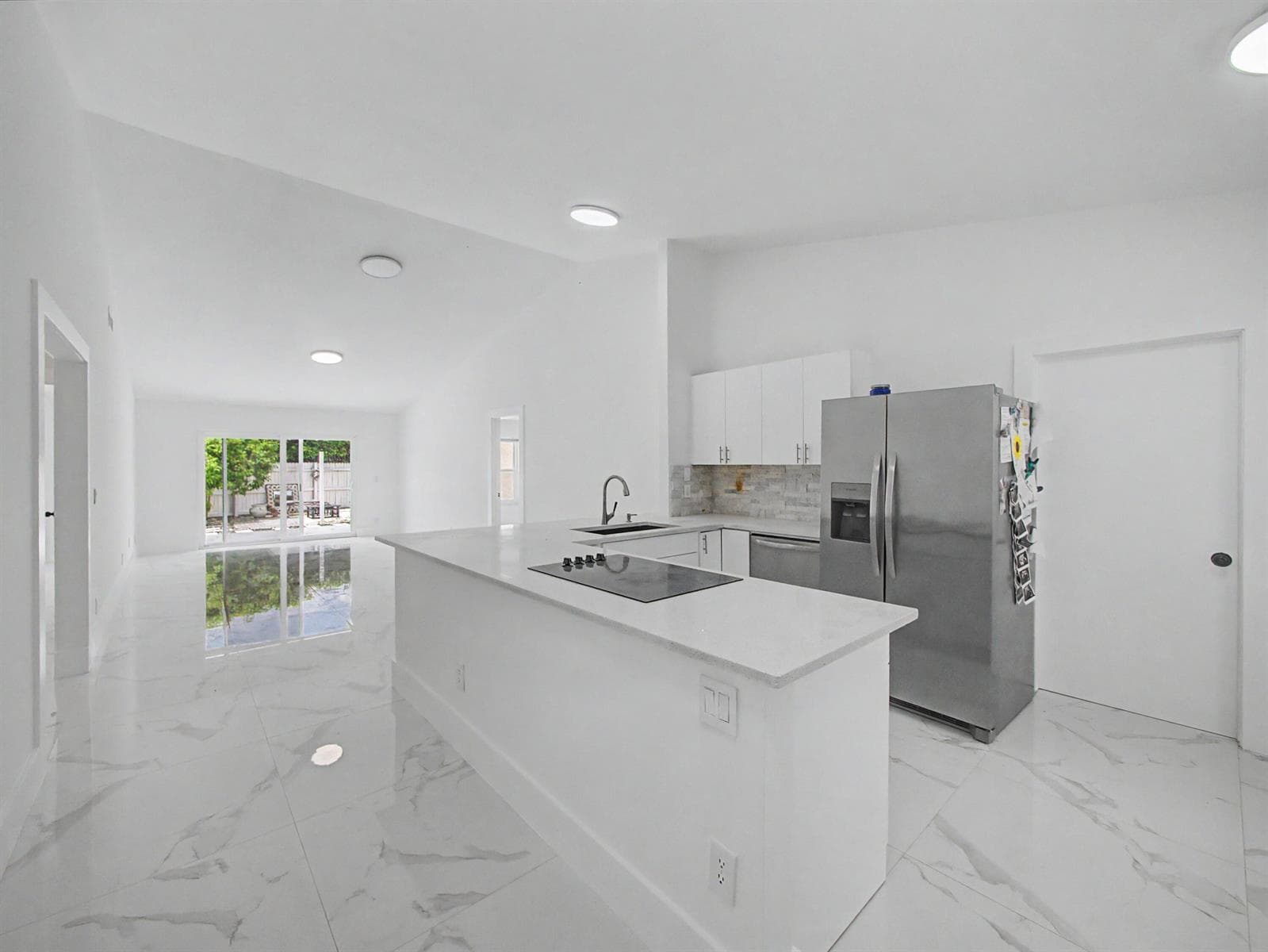 8464 Lake Worth Court, Wellington FL 33467 photo 3