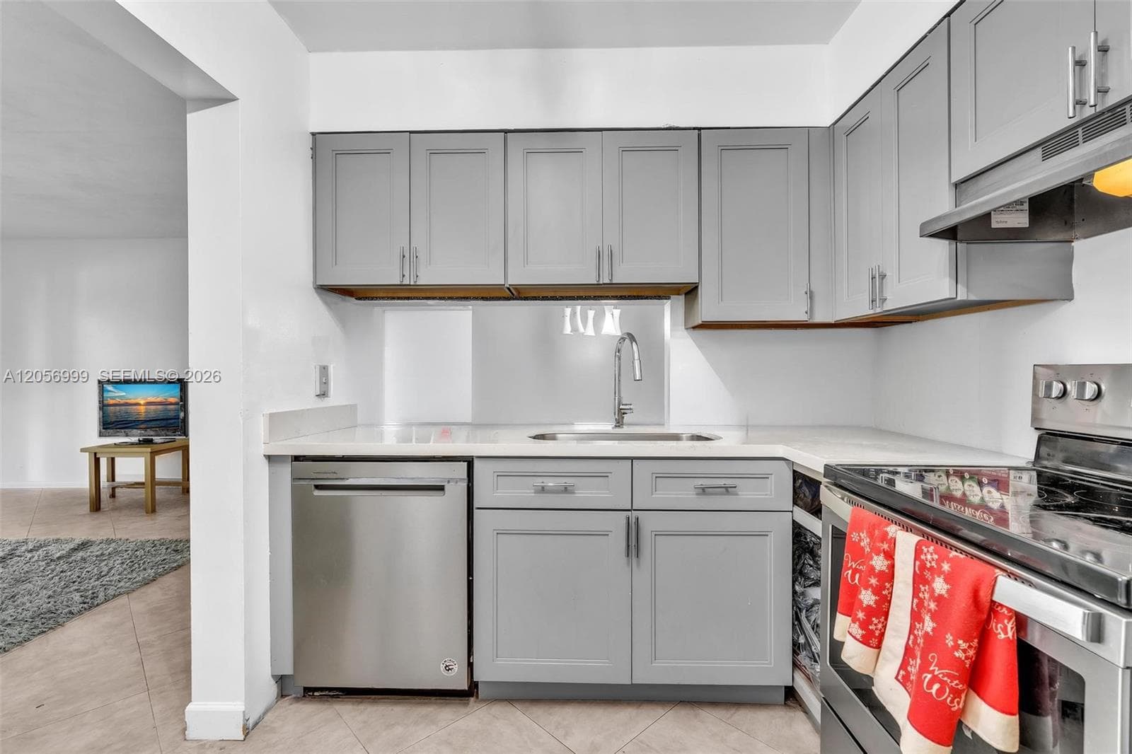 3021 N Oakland Forest Dr # 208, Oakland Park FL 33309 photo 5