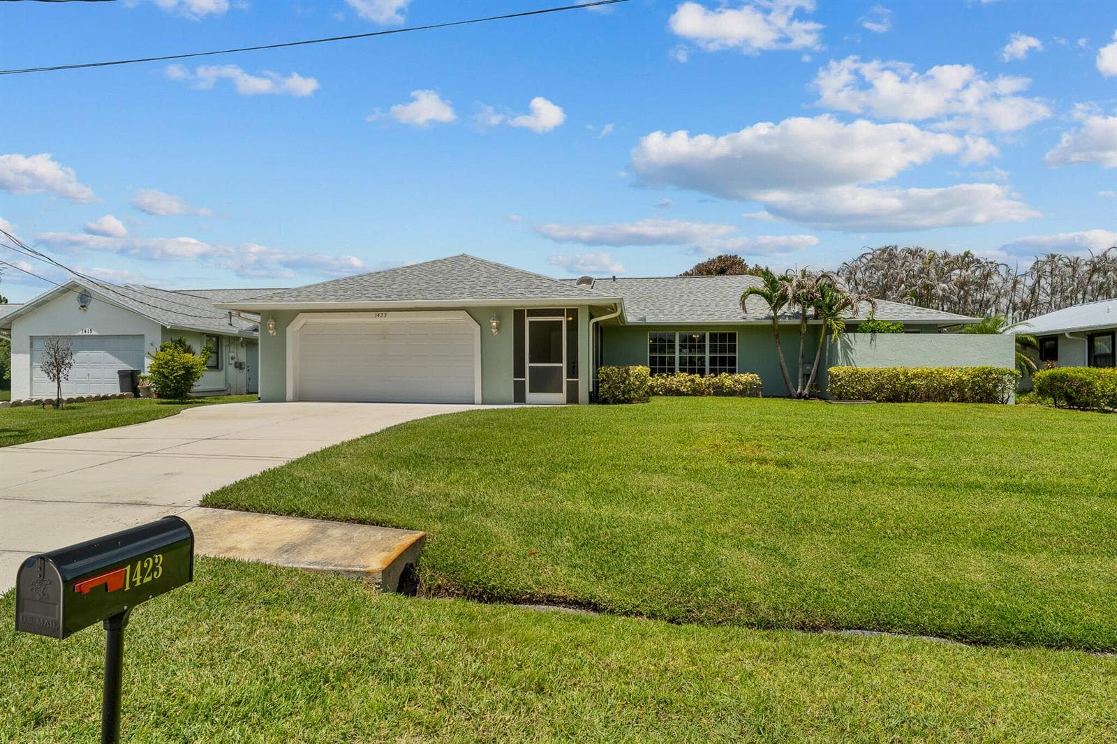 1423 SE PITCHER Road, Port St. Lucie FL 34952 photo 2
