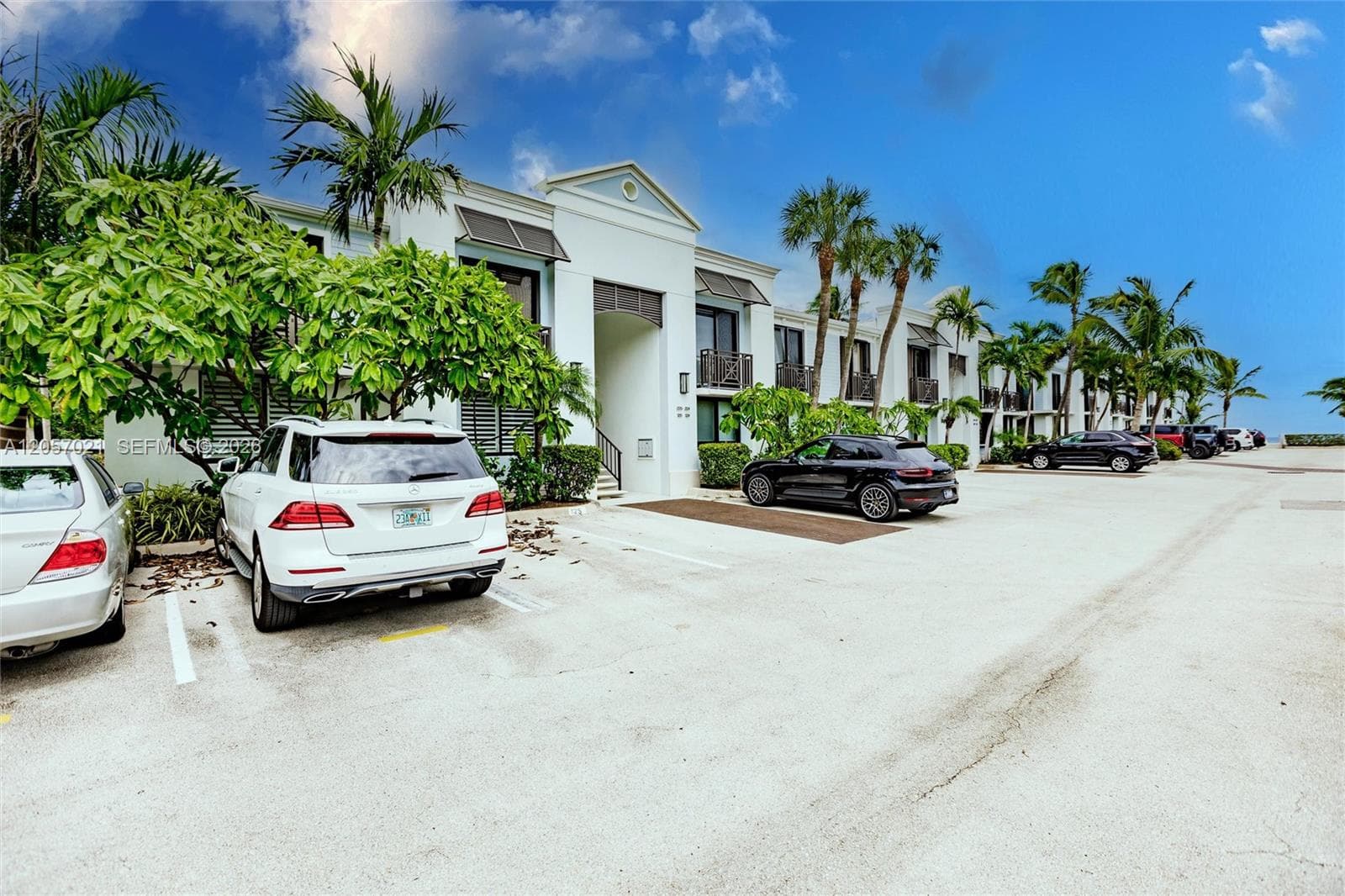 1586 S Ocean Ln # 125, Fort Lauderdale FL 33316 photo 2