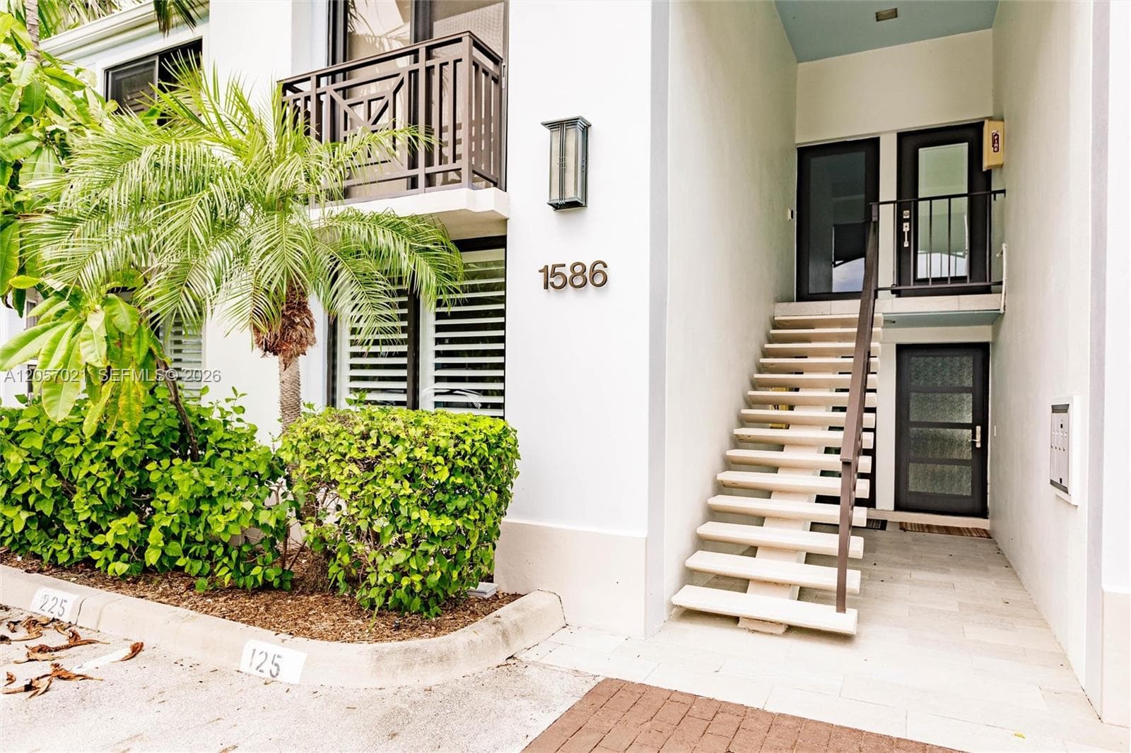 1586 S Ocean Ln # 125, Fort Lauderdale FL 33316 photo 3