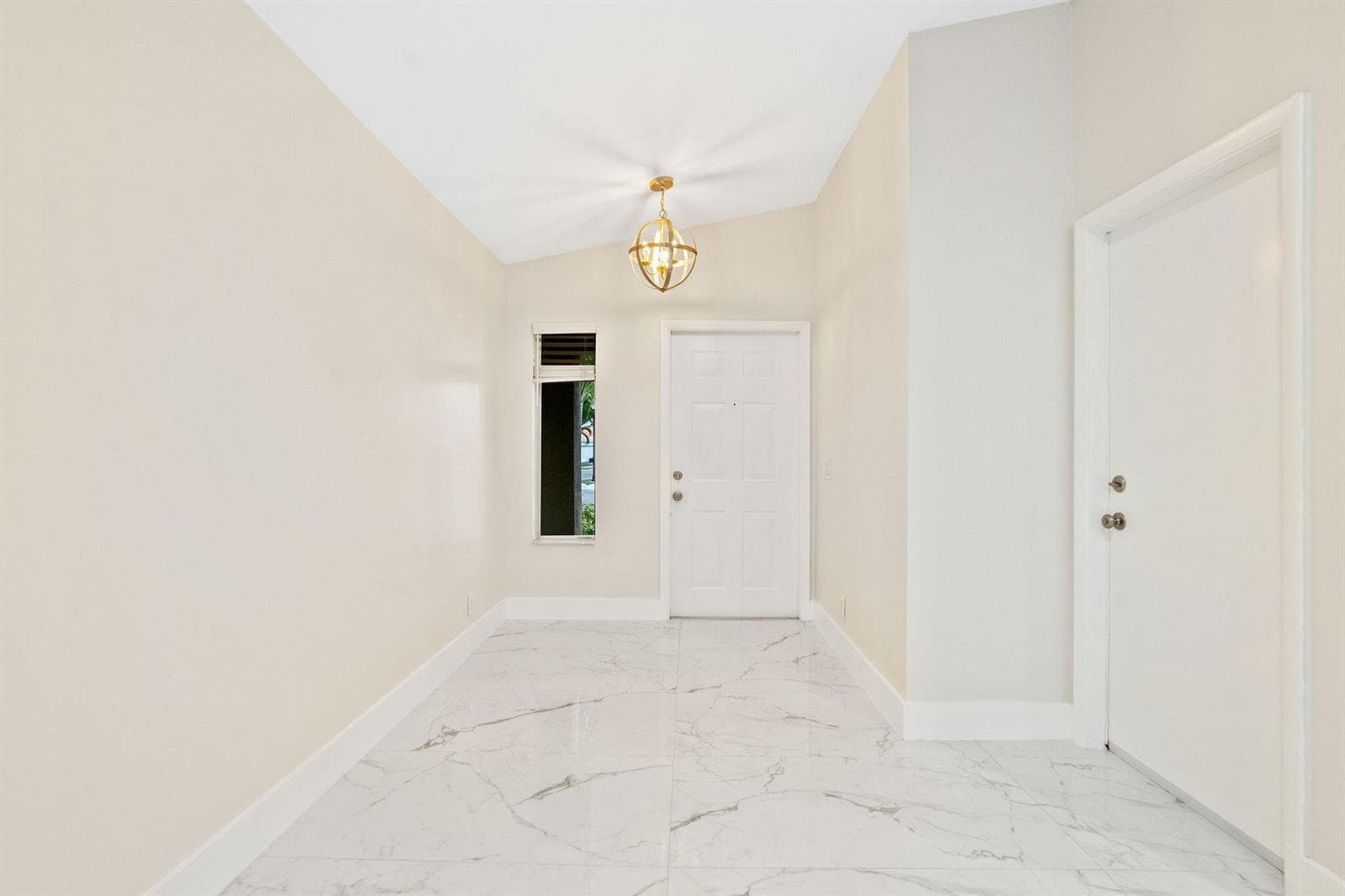 4498 Dogwood Circle, Weston FL 33331 photo 5