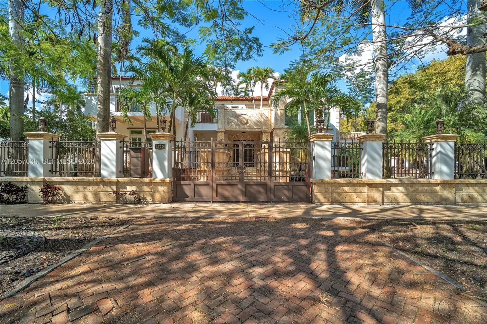 1710 S Miami Ave, Miami FL 33129 photo 2