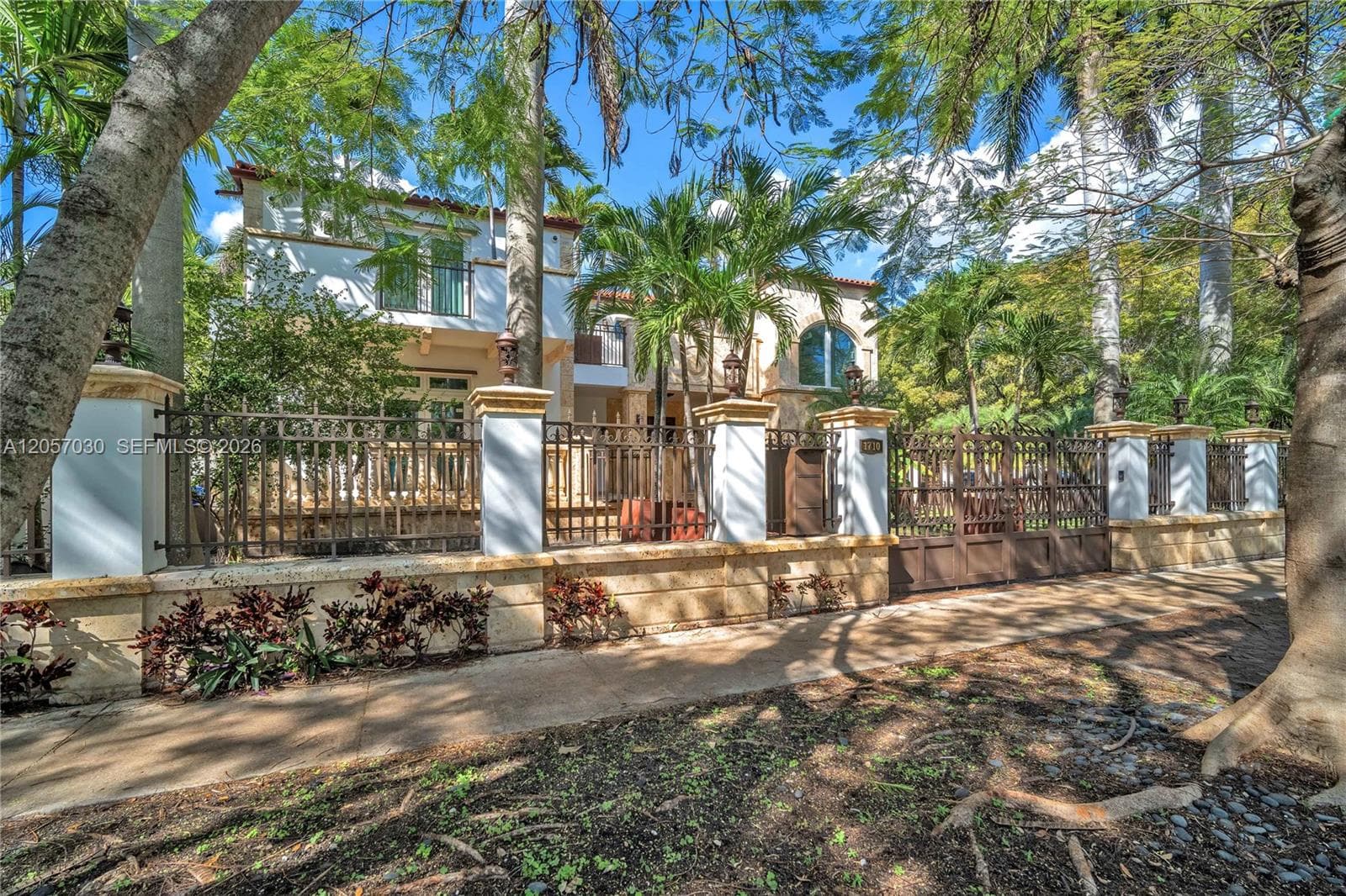 1710 S Miami Ave, Miami FL 33129 photo 3