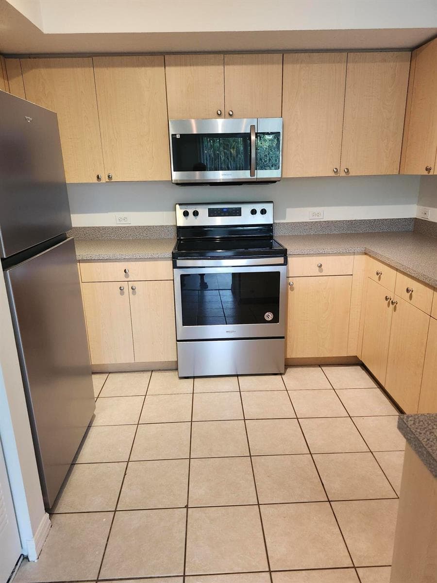 1009 VILLA Lane, Boynton Beach FL 33435 photo 2