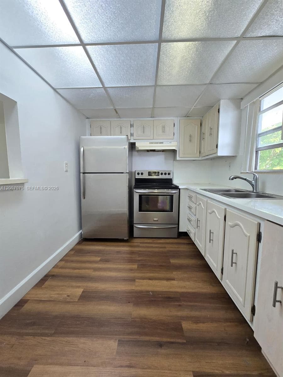 9357 Fontainebleau Blvd # D420, Miami FL 33172 photo 2