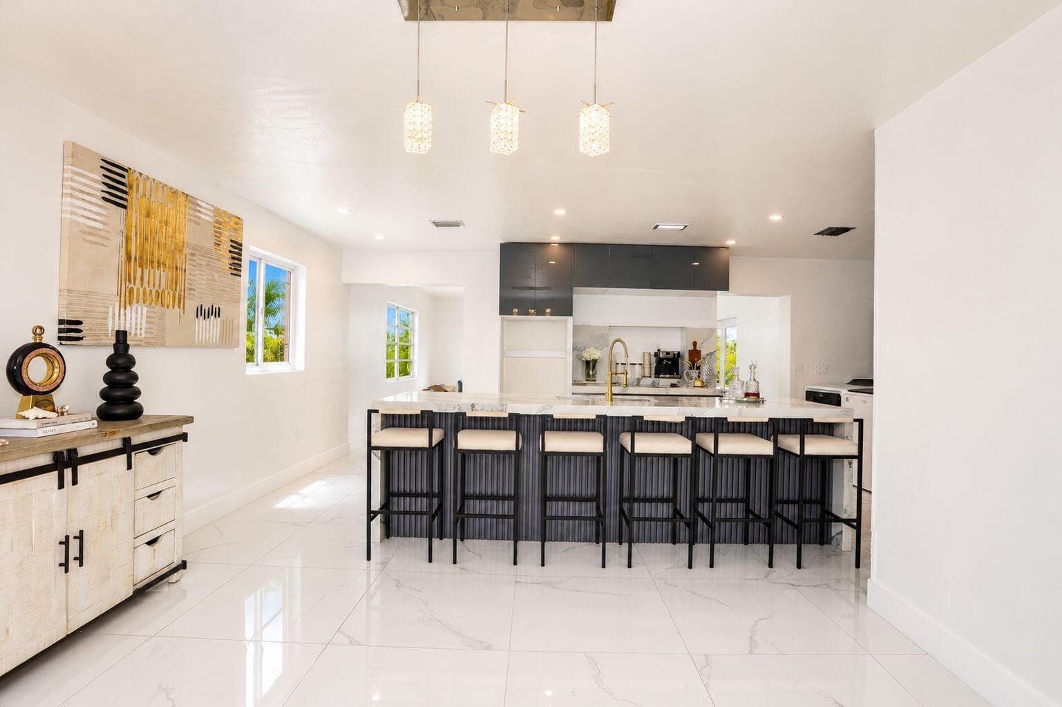 511 N 69th Way, Hollywood FL 33024 photo 4