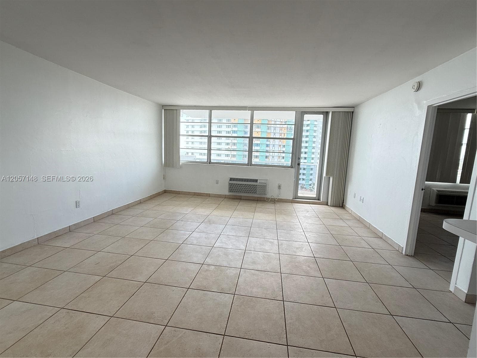 5313 Collins Ave # 1008, Miami Beach FL 33140 photo 2