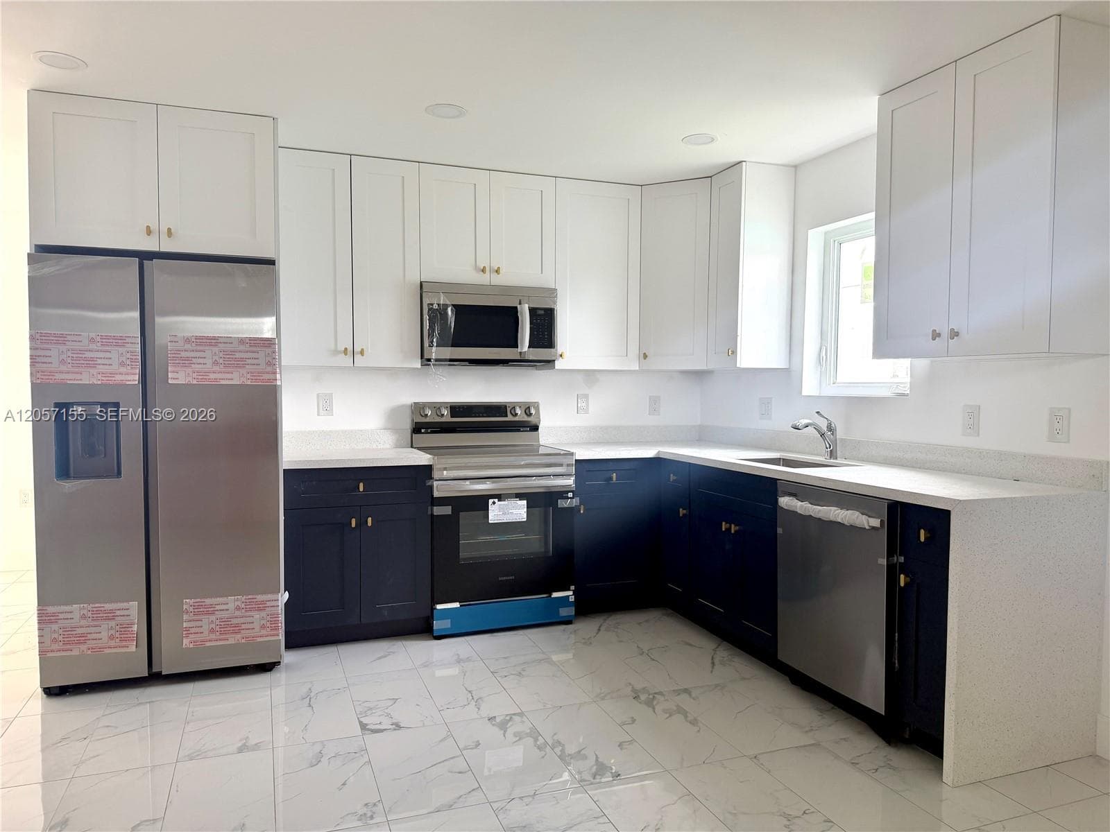 1629 NW 40th St # 1, Miami FL 33142 photo 3