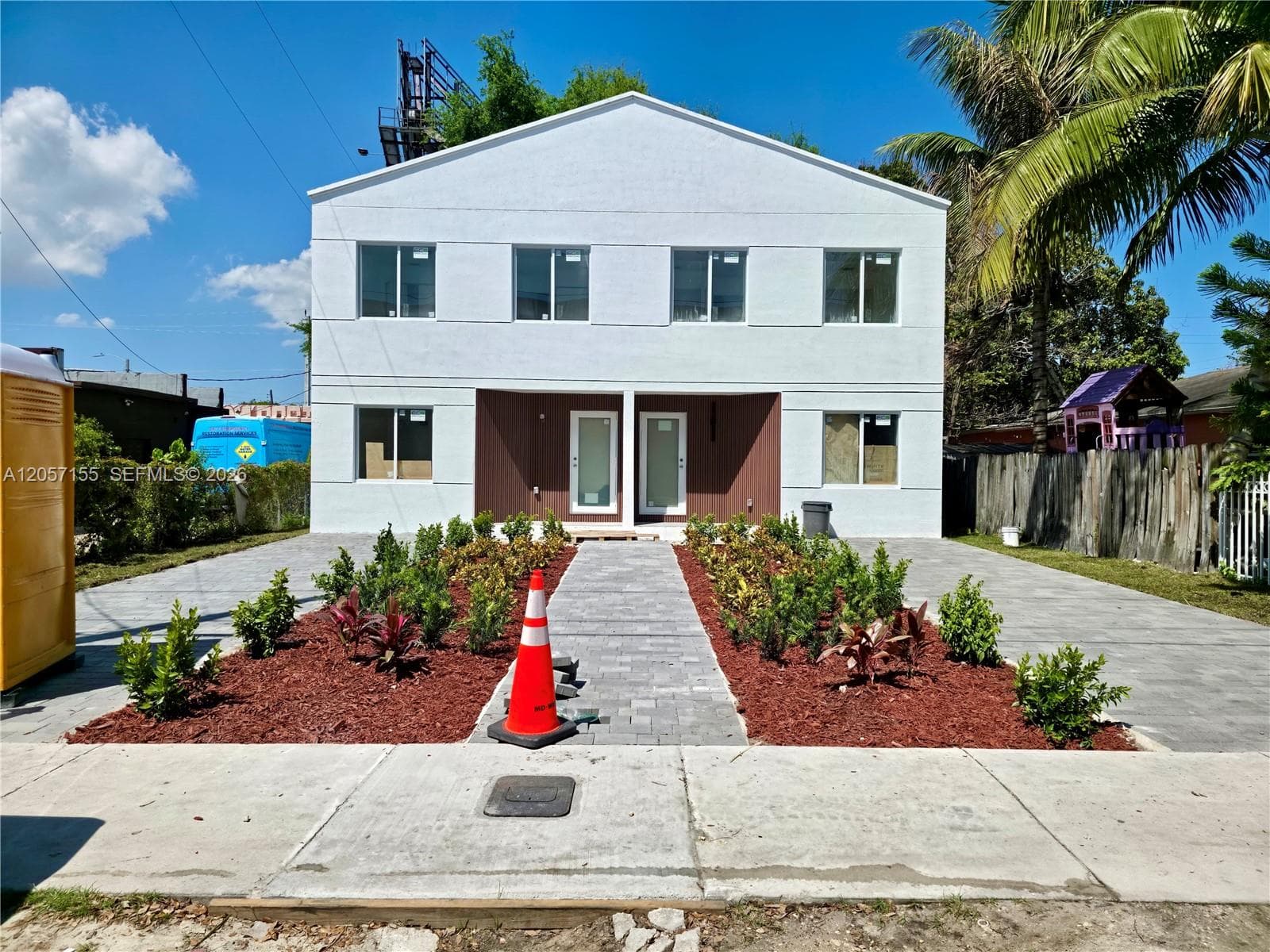 1629 NW 40th St # 1, Miami FL 33142