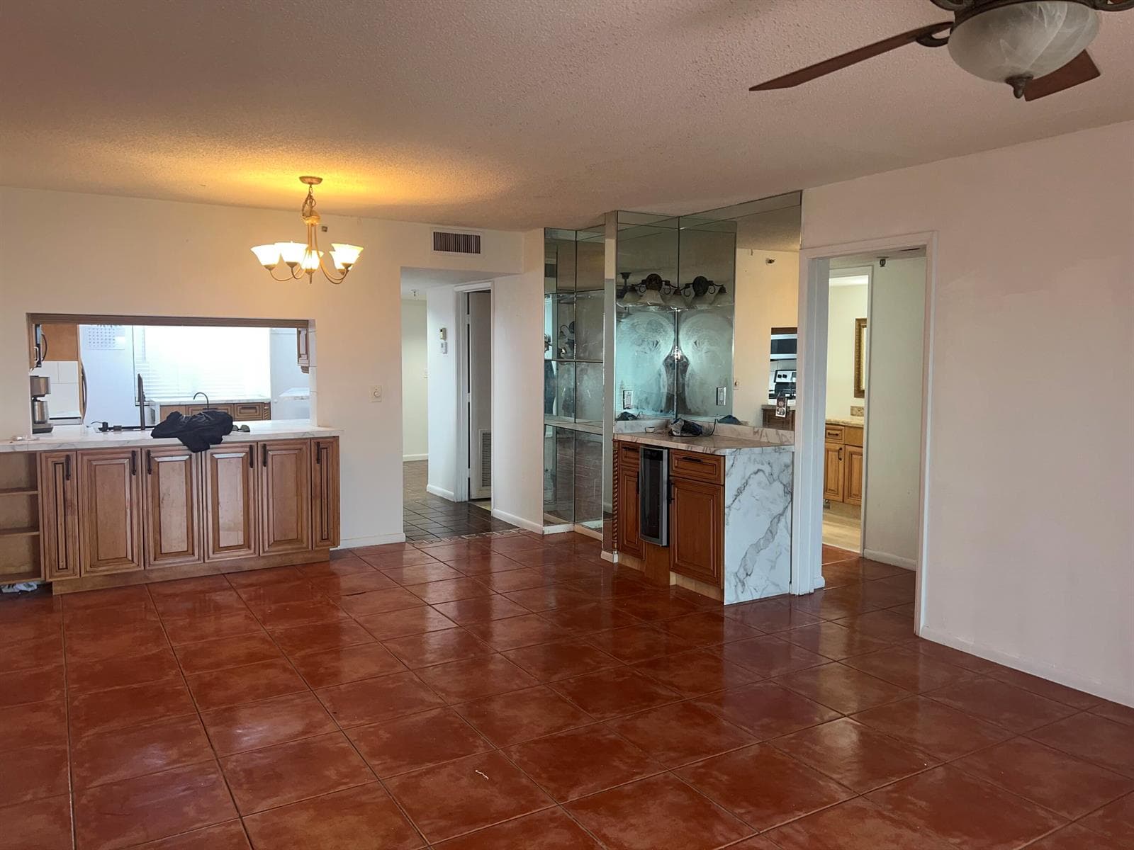 2202 S CYPRESS BEND Drive # 801, Pompano Beach FL 33069
