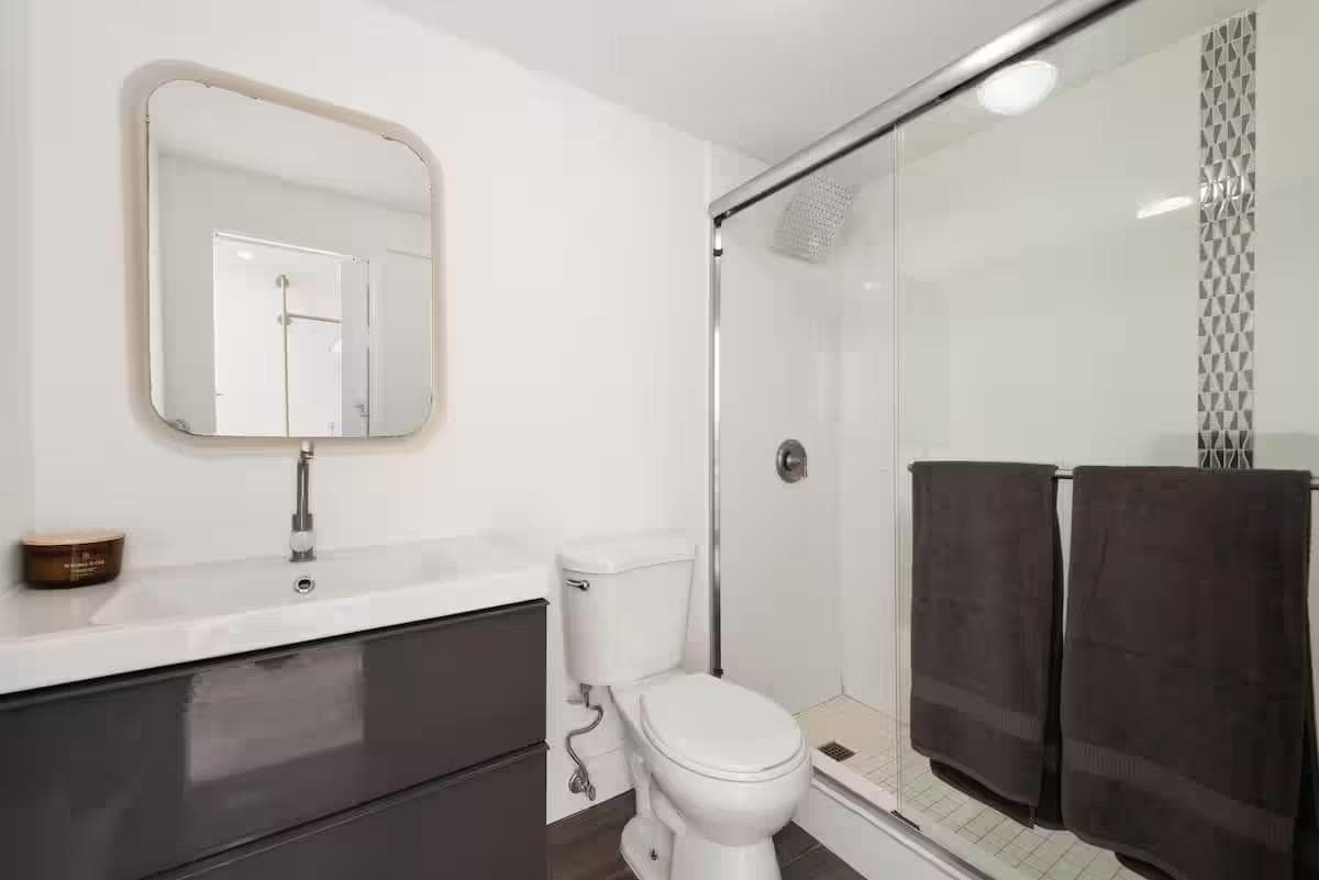 530 Ocean Drive, Miami Beach FL 33139 photo 5