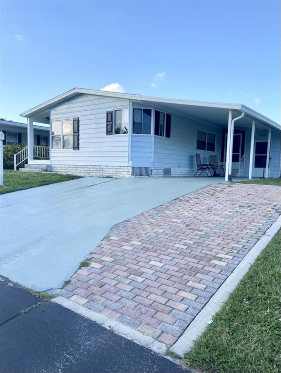 240 Travis Cay Place, Fort Pierce FL 34982