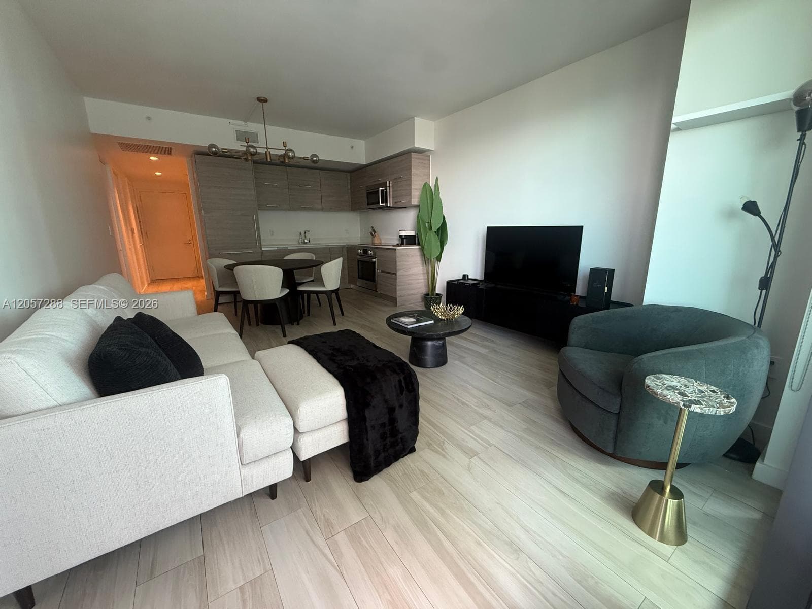 1300 S Miami Ave # 3808, Miami FL 33130 photo 2