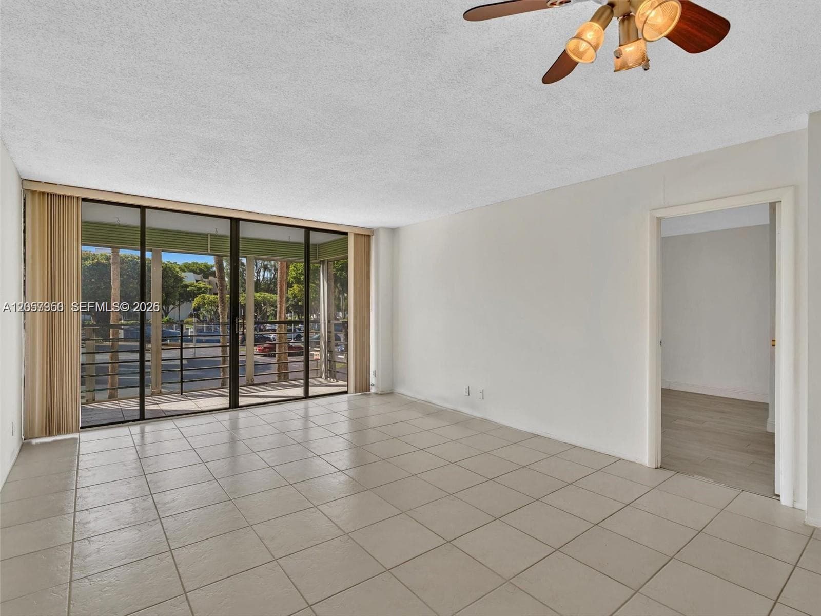 20500 W Country Club Dr # 203, Aventura FL 33180