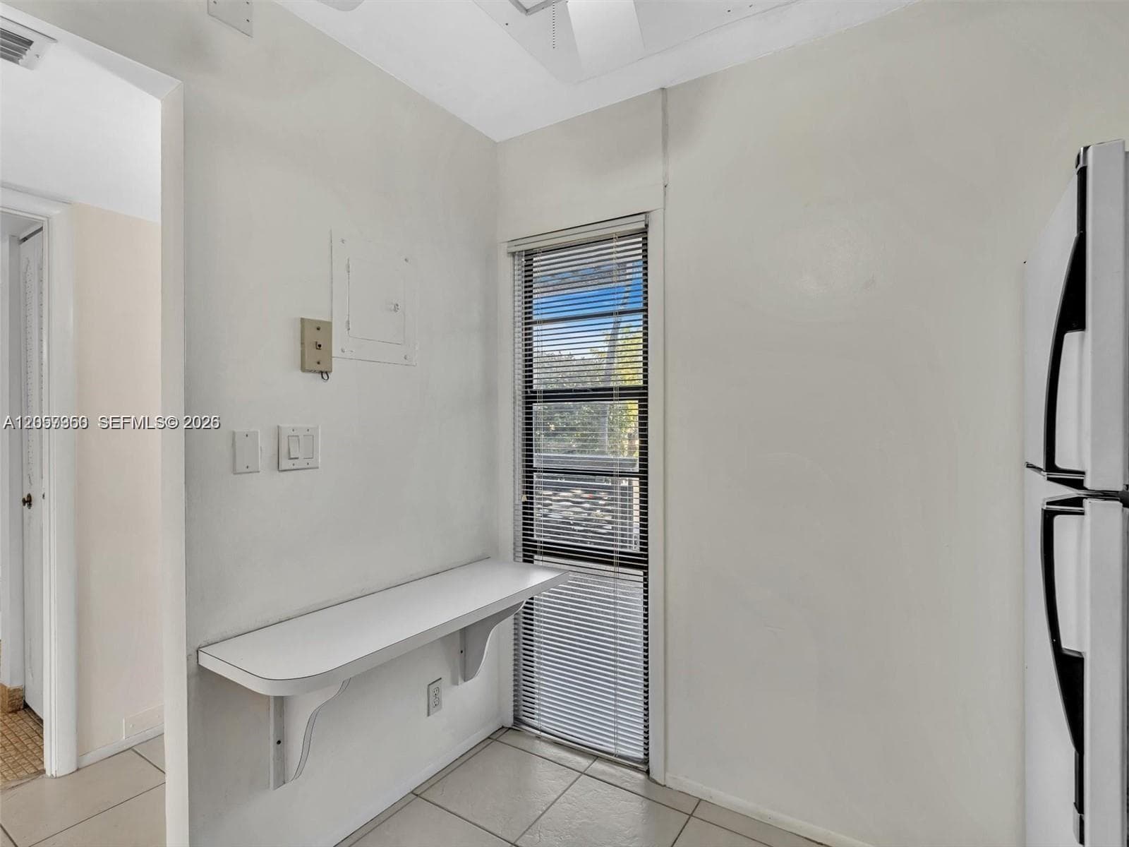 20500 W Country Club Dr # 203, Aventura FL 33180 photo 5