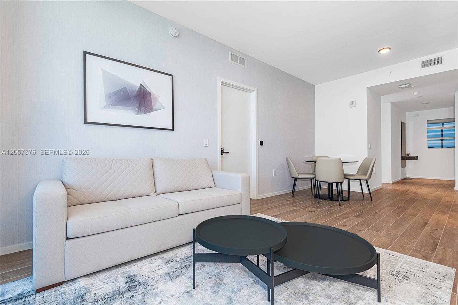 398 NE 5th St # 3711, Miami FL 33132 photo 3
