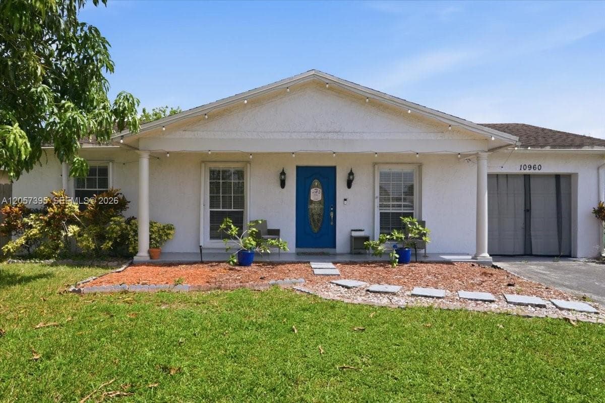 10960 NW 21st St, Sunrise FL 33322 photo 2