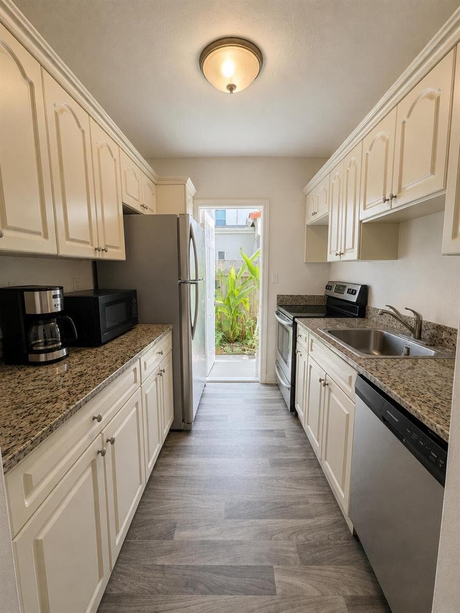 317 NE 13th Avenue # 2, Fort Lauderdale FL 33301 photo 4