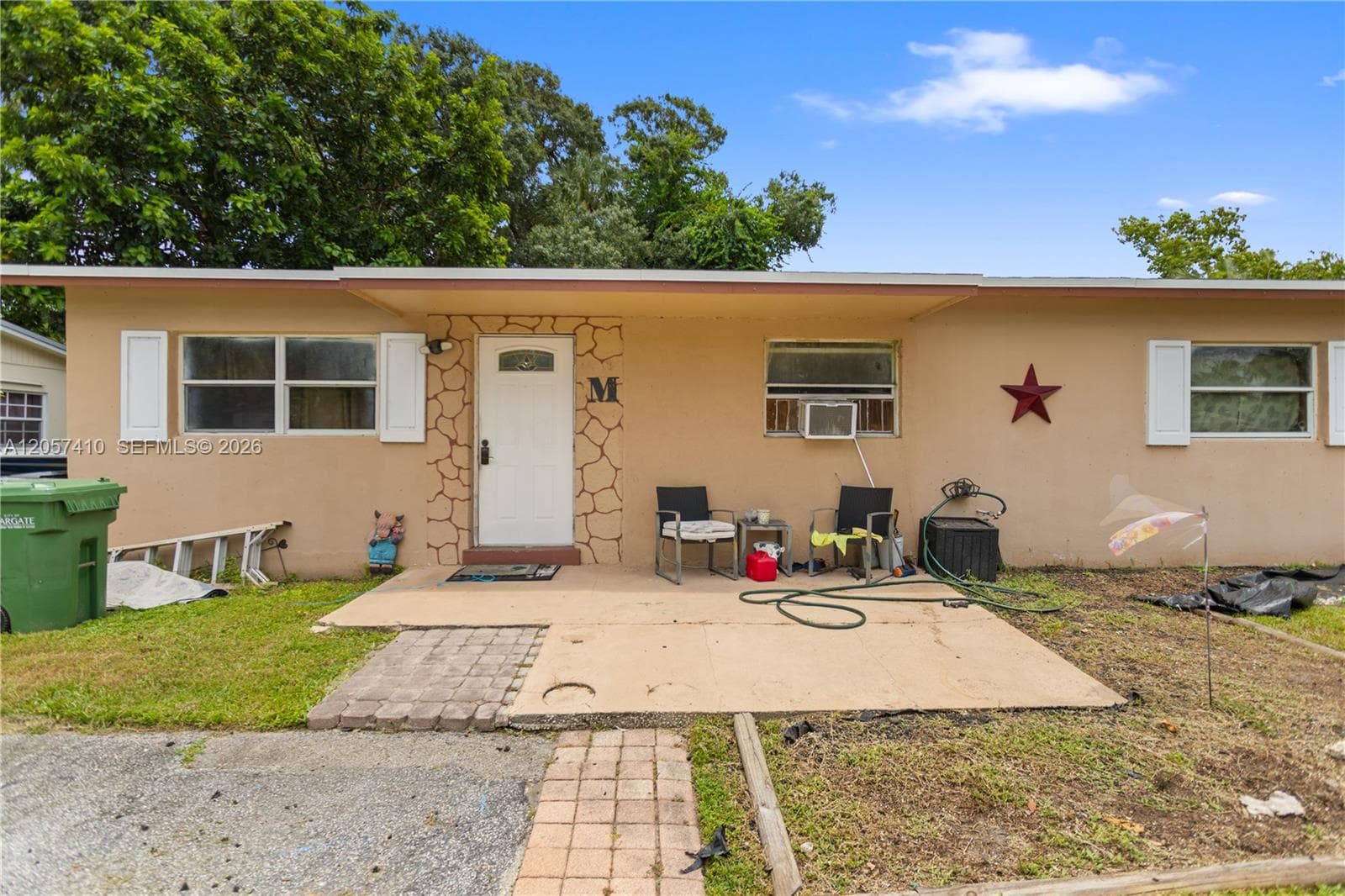 4971 SW 5th St, Margate FL 33068