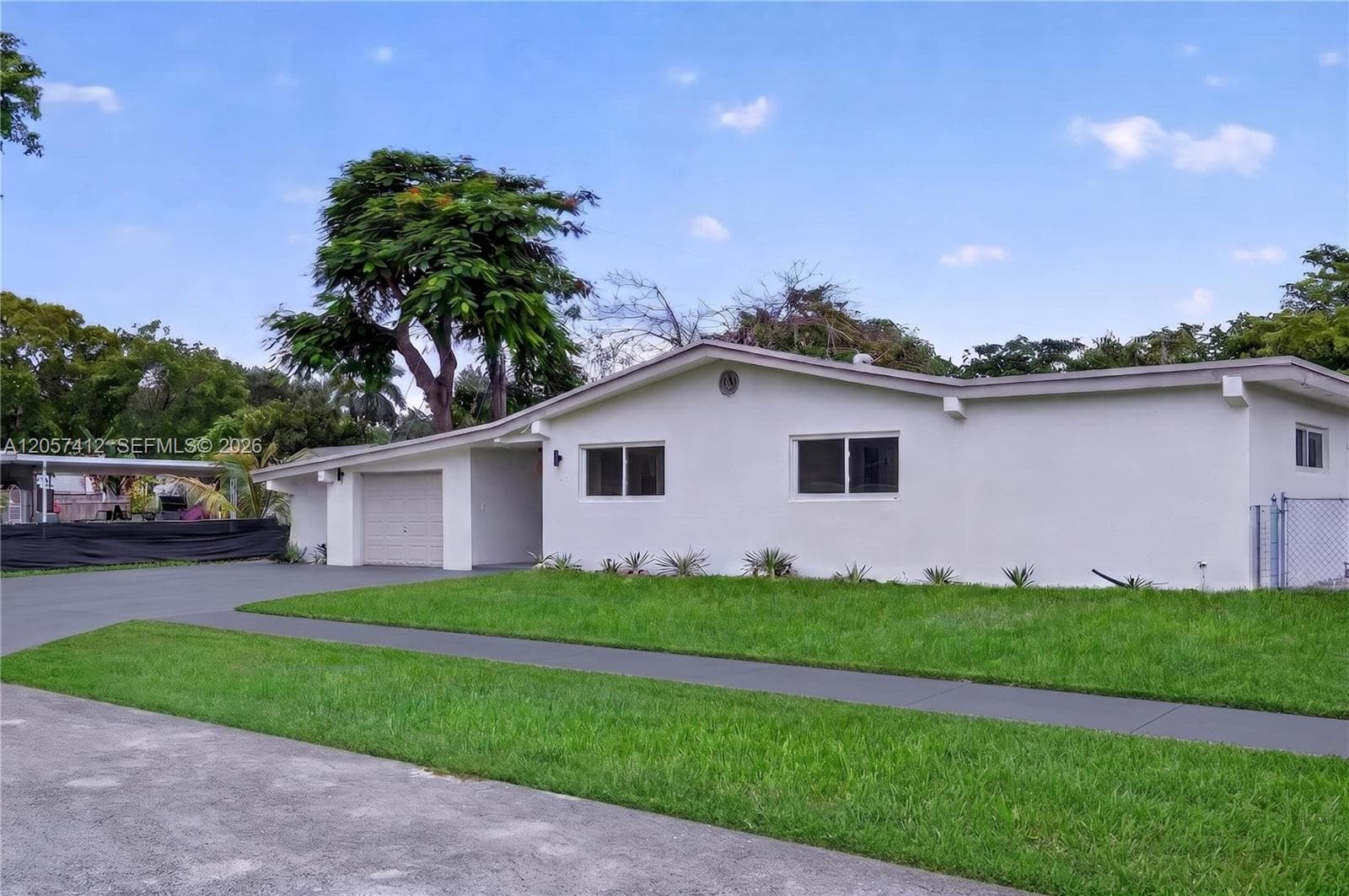 5715 Jackson St, Hollywood FL 33023 photo 5