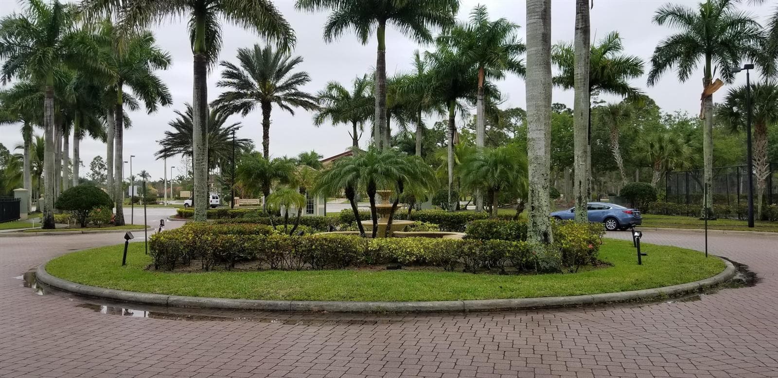 350 CRESTWOOD Circle # 201, Royal Palm Beach FL 33411 photo 3