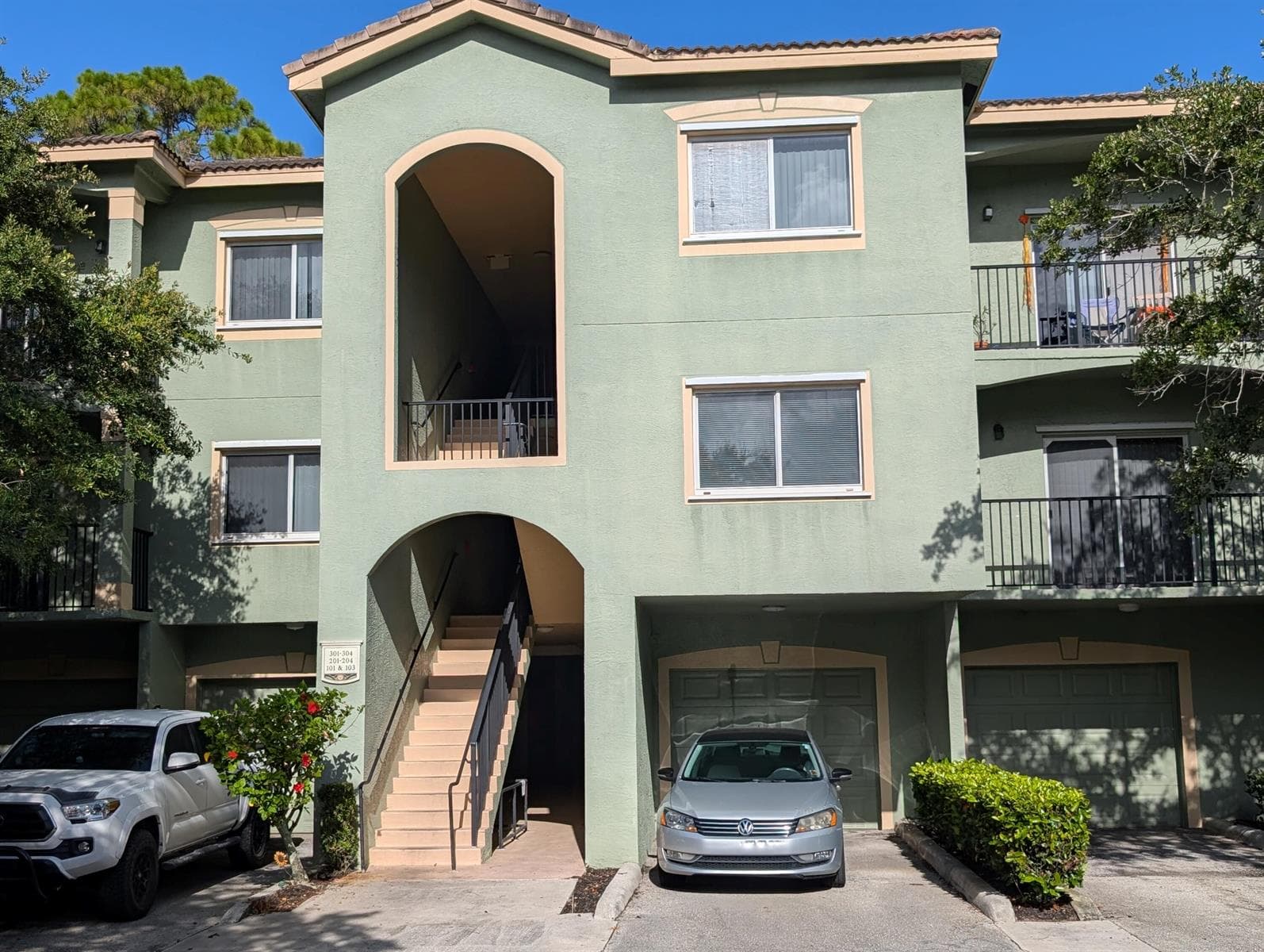 350 CRESTWOOD Circle # 201, Royal Palm Beach FL 33411 photo 5
