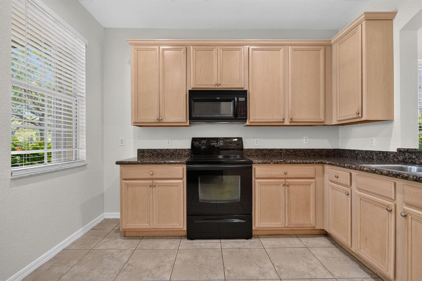 158 W Thatch Palm Circle, Jupiter FL 33458 photo 5