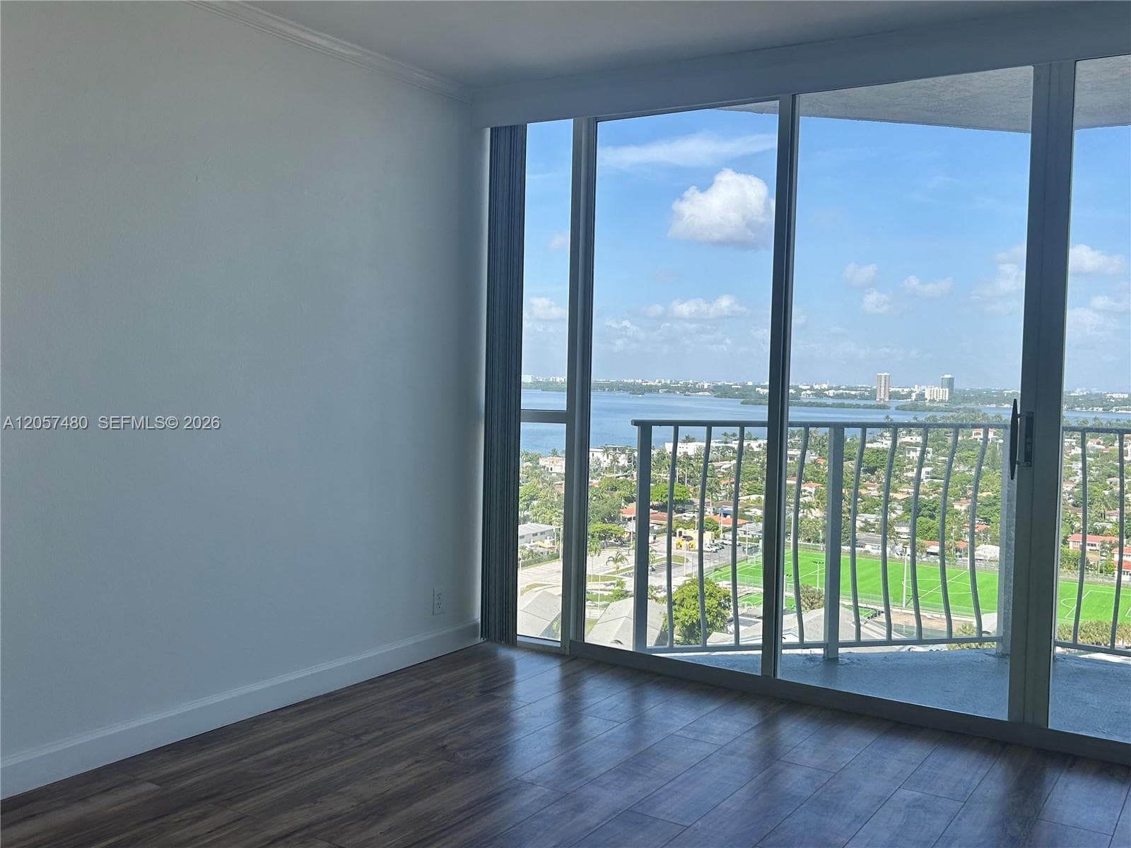7601 E Treasure Dr # 2104, North Bay Village FL 33141 photo 3