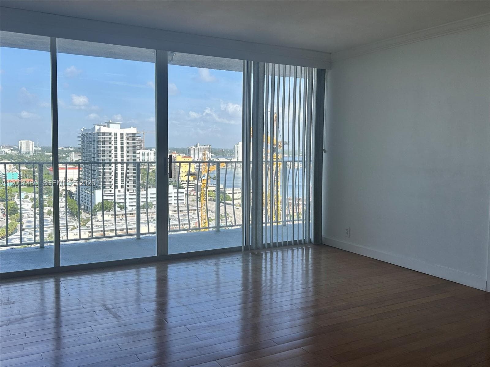 7601 E Treasure Dr # 2104, North Bay Village FL 33141 photo 5