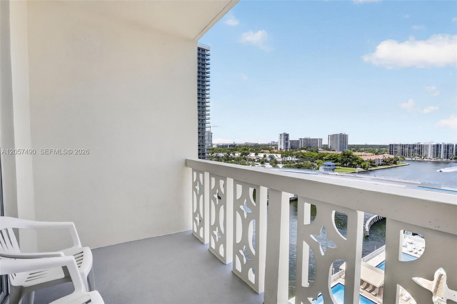1817 S Ocean Dr # PH-19, Hallandale Beach FL 33009 photo 3