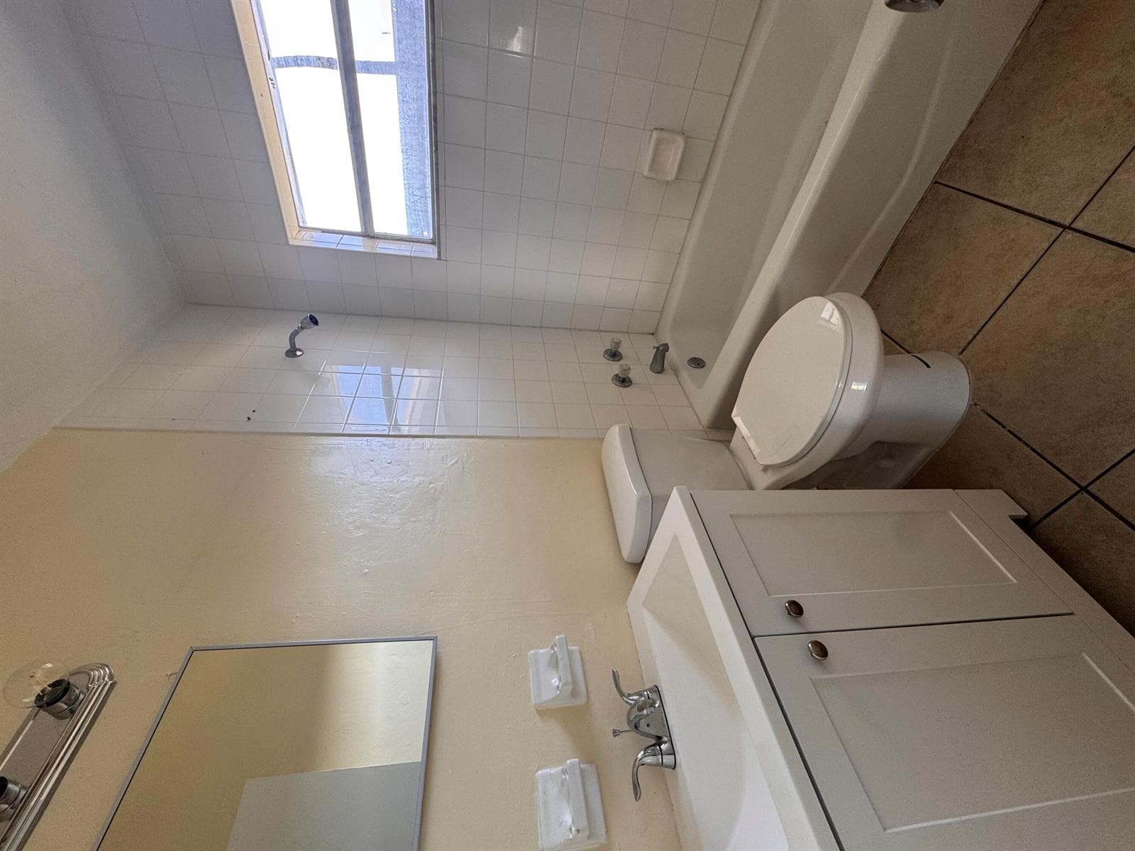 825 NW 10TH Terrace # 13, Fort Lauderdale FL 33311 photo 3