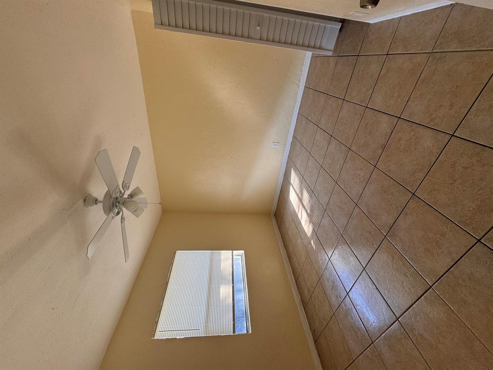 825 NW 10TH Terrace # 13, Fort Lauderdale FL 33311 photo 4