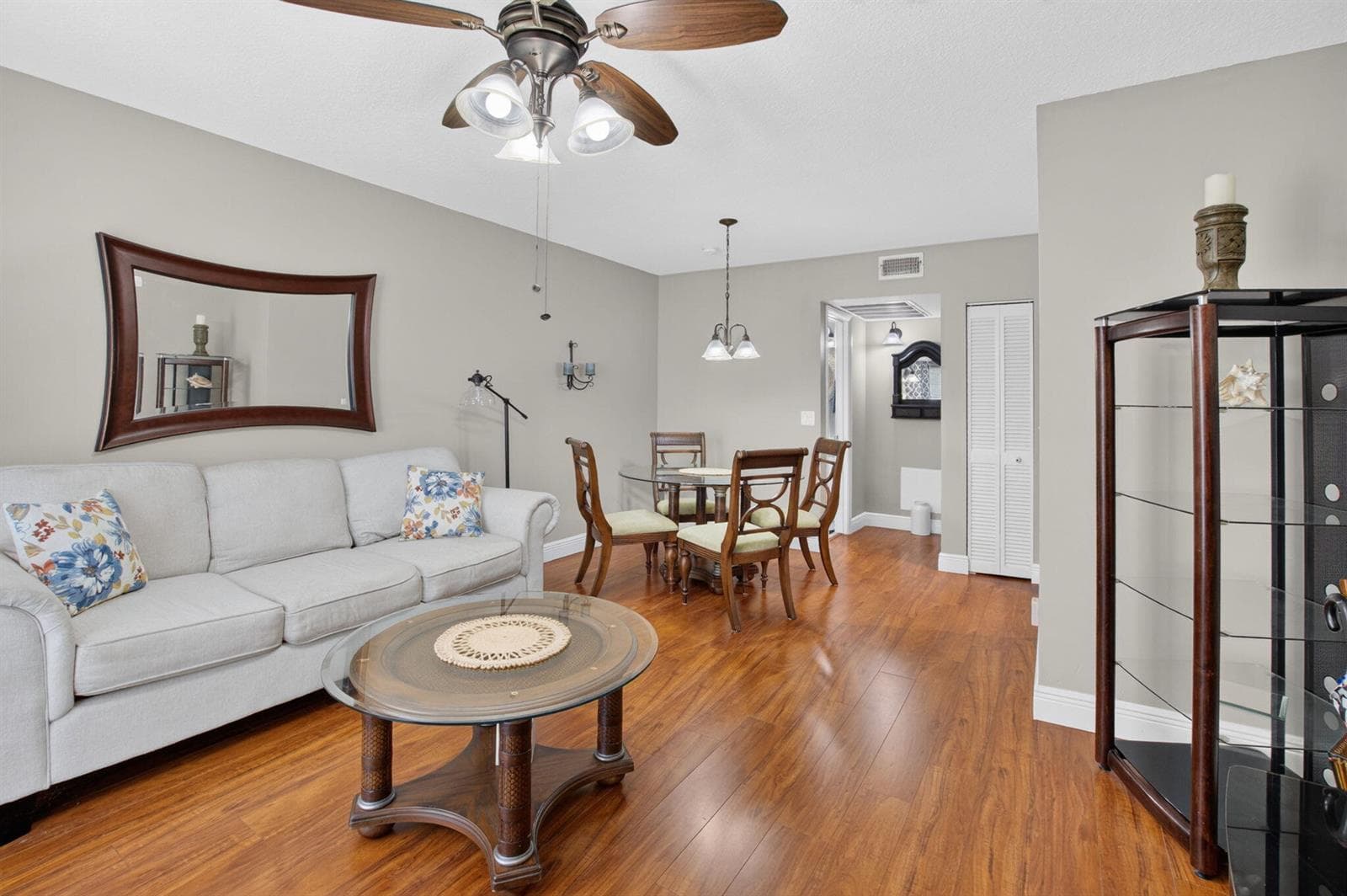 309 Circle Drive S, Boynton Beach FL 33435 photo 2