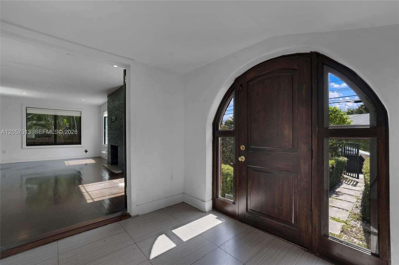 7020 NE 5th Ave, Miami FL 33138 photo 2