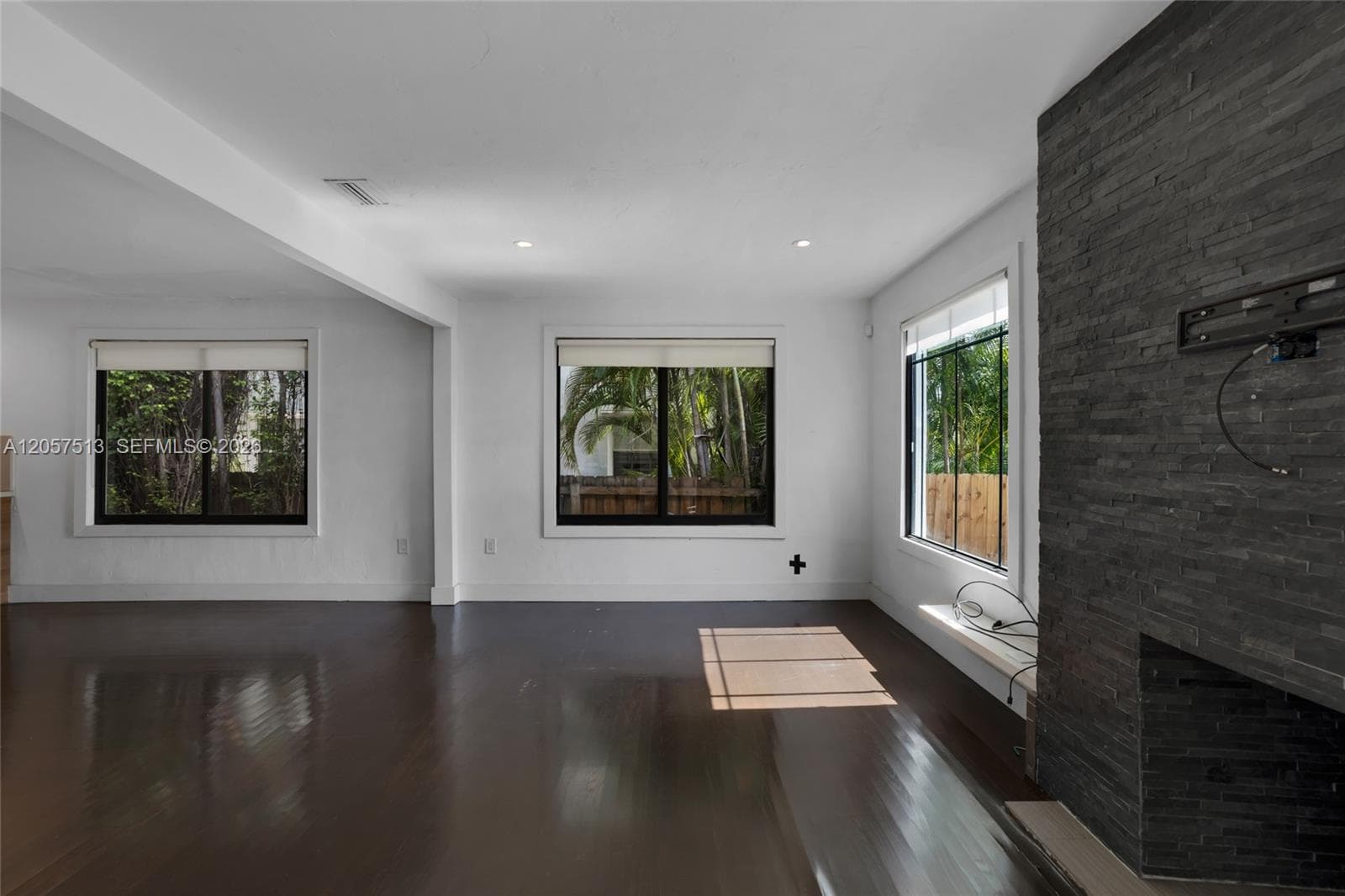 7020 NE 5th Ave, Miami FL 33138 photo 5