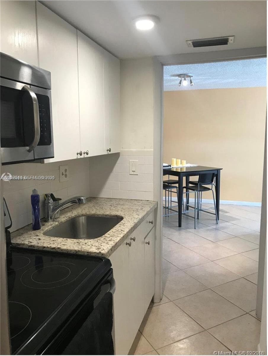 20850 San Simeon Way # 107-5, Miami, FL 33179 photo 3
