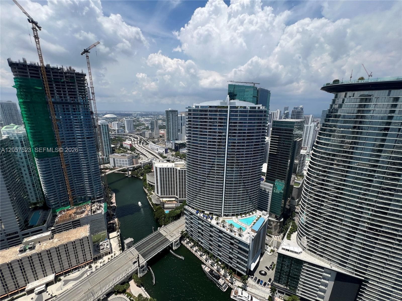 465 Brickell Ave # 5304, Miami FL 33131