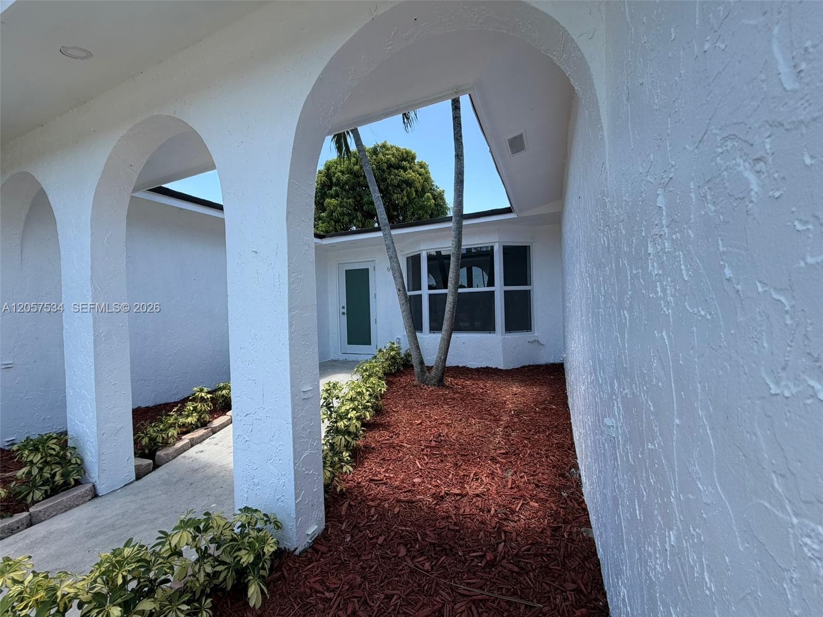 2210 NW 93rd Ave, Pembroke Pines FL 33024 photo 4