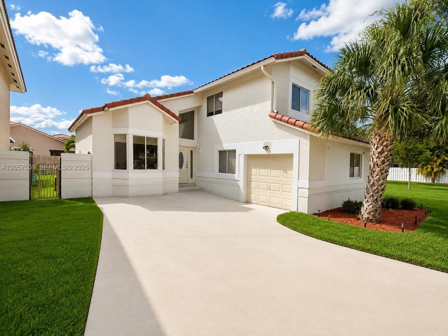 18318 NW 61st Ct, Hialeah FL 33015